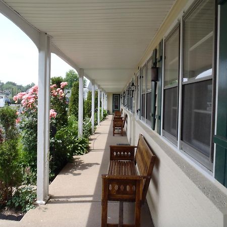 Glass House Inn Erie Near I-90 & I-79 ภายนอก รูปภาพ