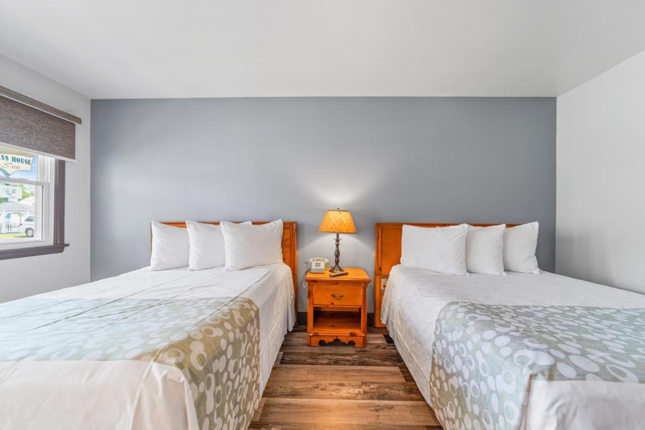 Glass House Inn Erie Near I-90 & I-79 ภายนอก รูปภาพ