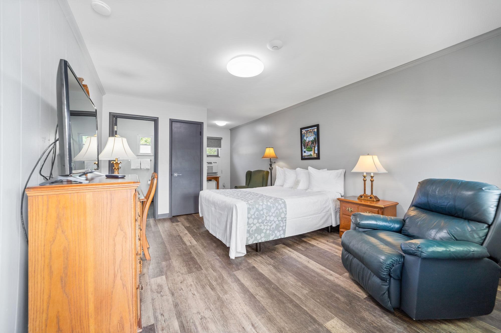 Glass House Inn Erie Near I-90 & I-79 ภายนอก รูปภาพ