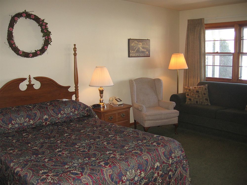 Glass House Inn Erie Near I-90 & I-79 ภายนอก รูปภาพ