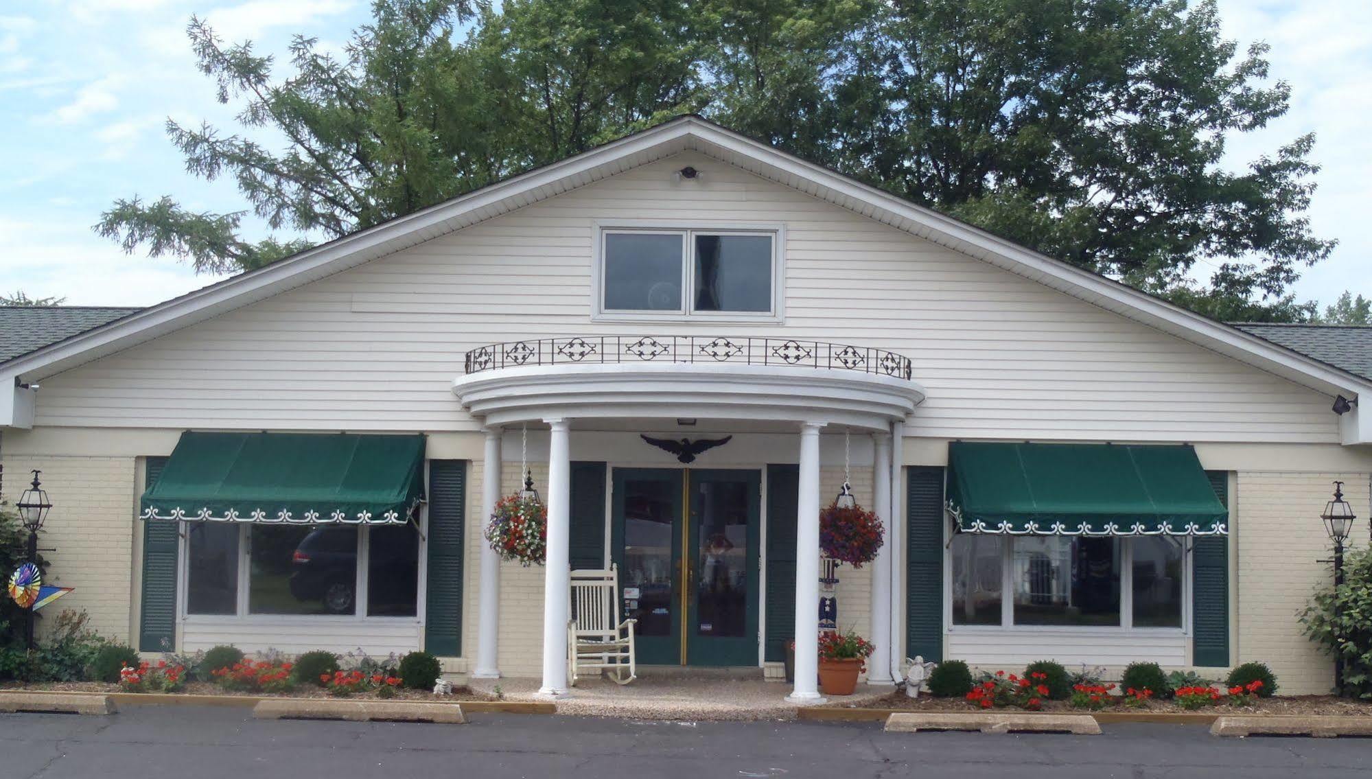Glass House Inn Erie Near I-90 & I-79 ภายนอก รูปภาพ